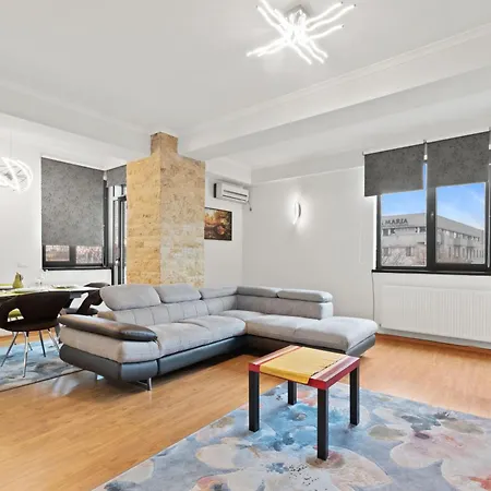 Baneasa Large And Cozy * Bucharest